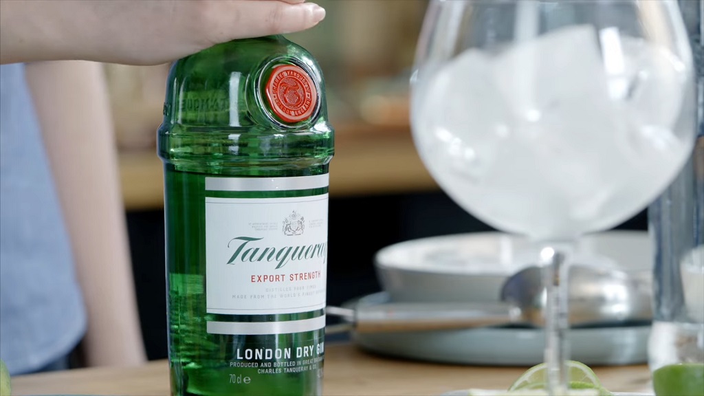 Tanqueray gin